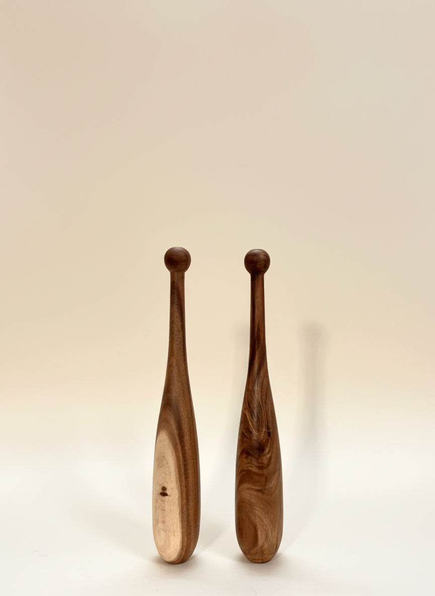 700gms each clubs x 2 (1 pair)